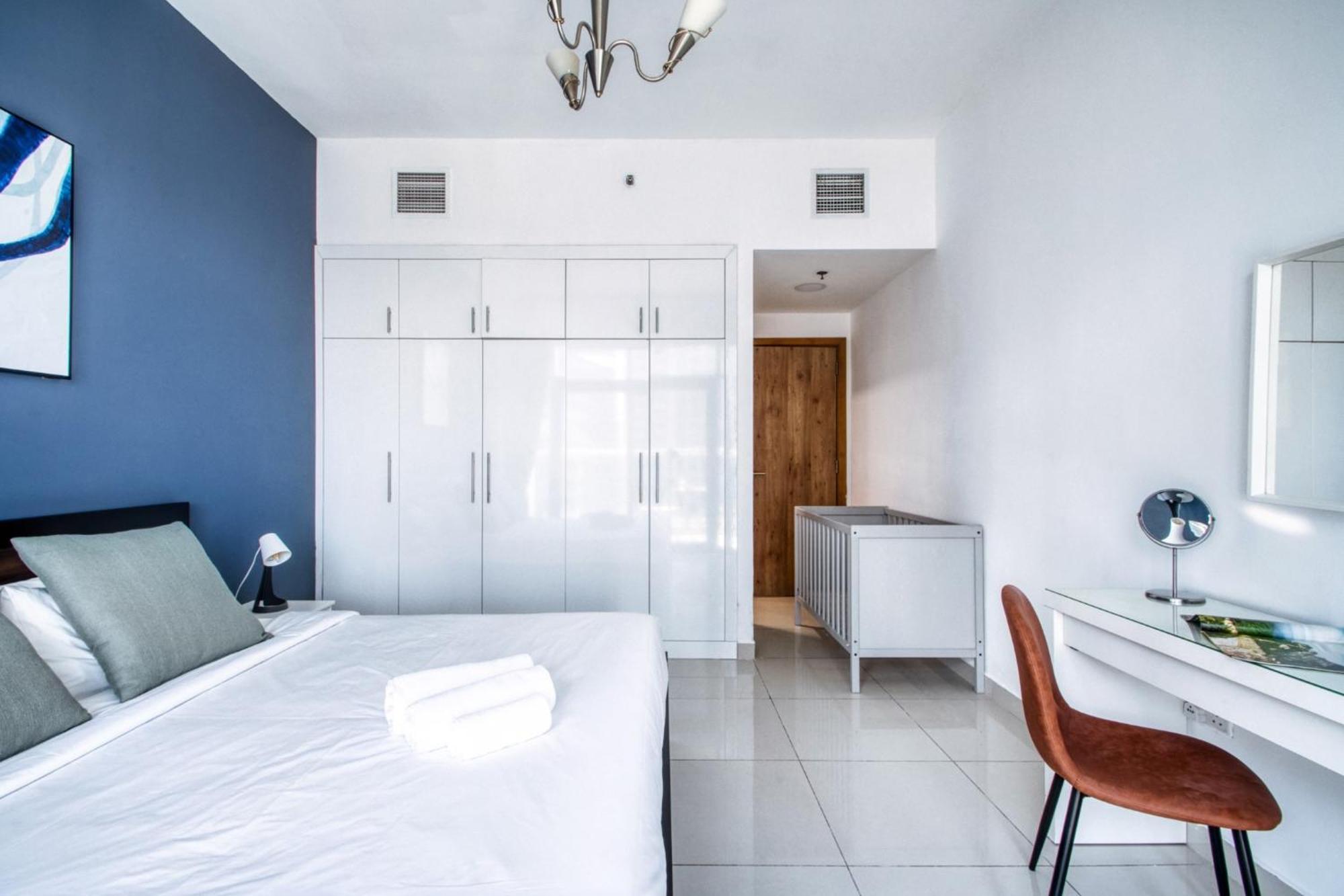 Iconic 2Br With Marina Views Apartment Дубай Екстериор снимка